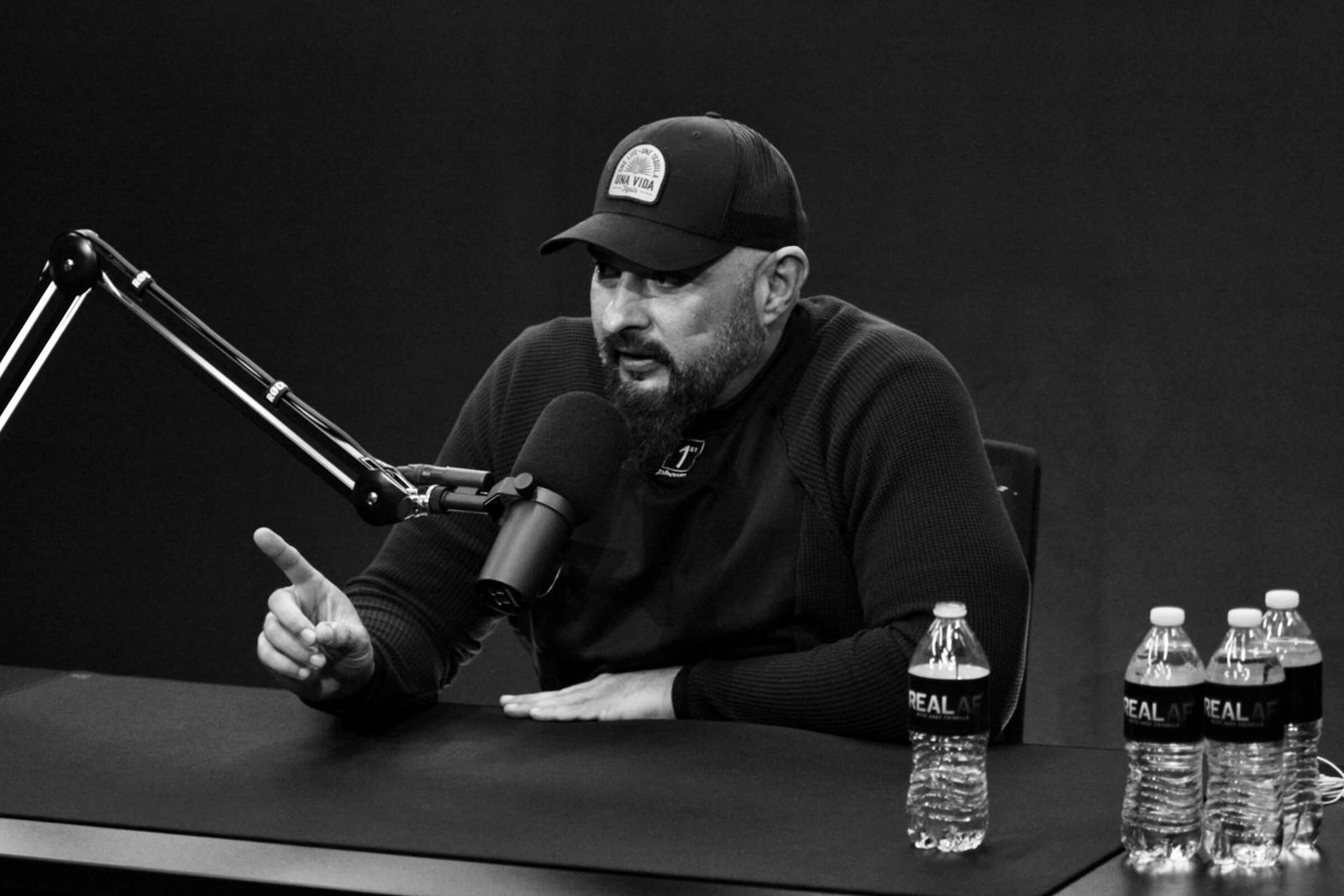 272. Andy, Mike Yoder & DJ CTI: Elon Musk's Twitter Shares, Texas Transporting Migrants To DC & California DA's Warning