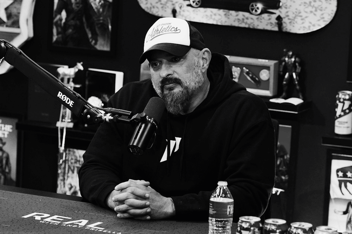 996. Q&AF Ft. Tim Grover: Success After Failures, Handling The Pressure Of Winning & “Working Hard” Vs Results