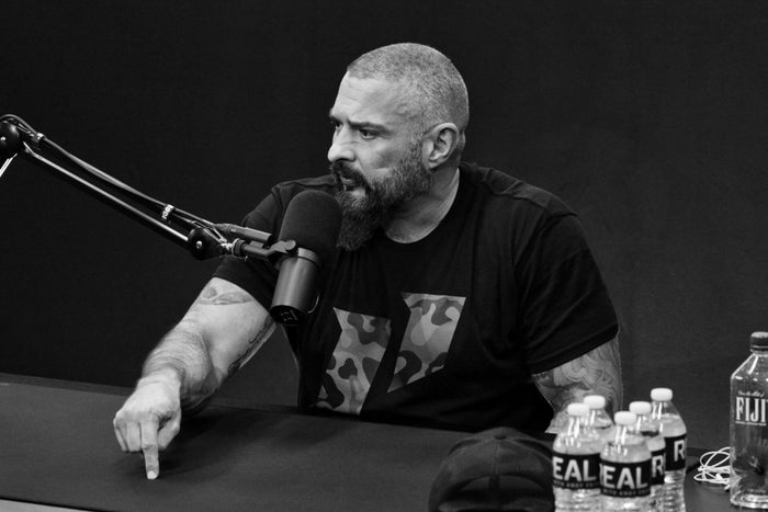 441. Q&AF: Military Mandate Dropped, Investing In A Franchise & Educating Yourself On Business