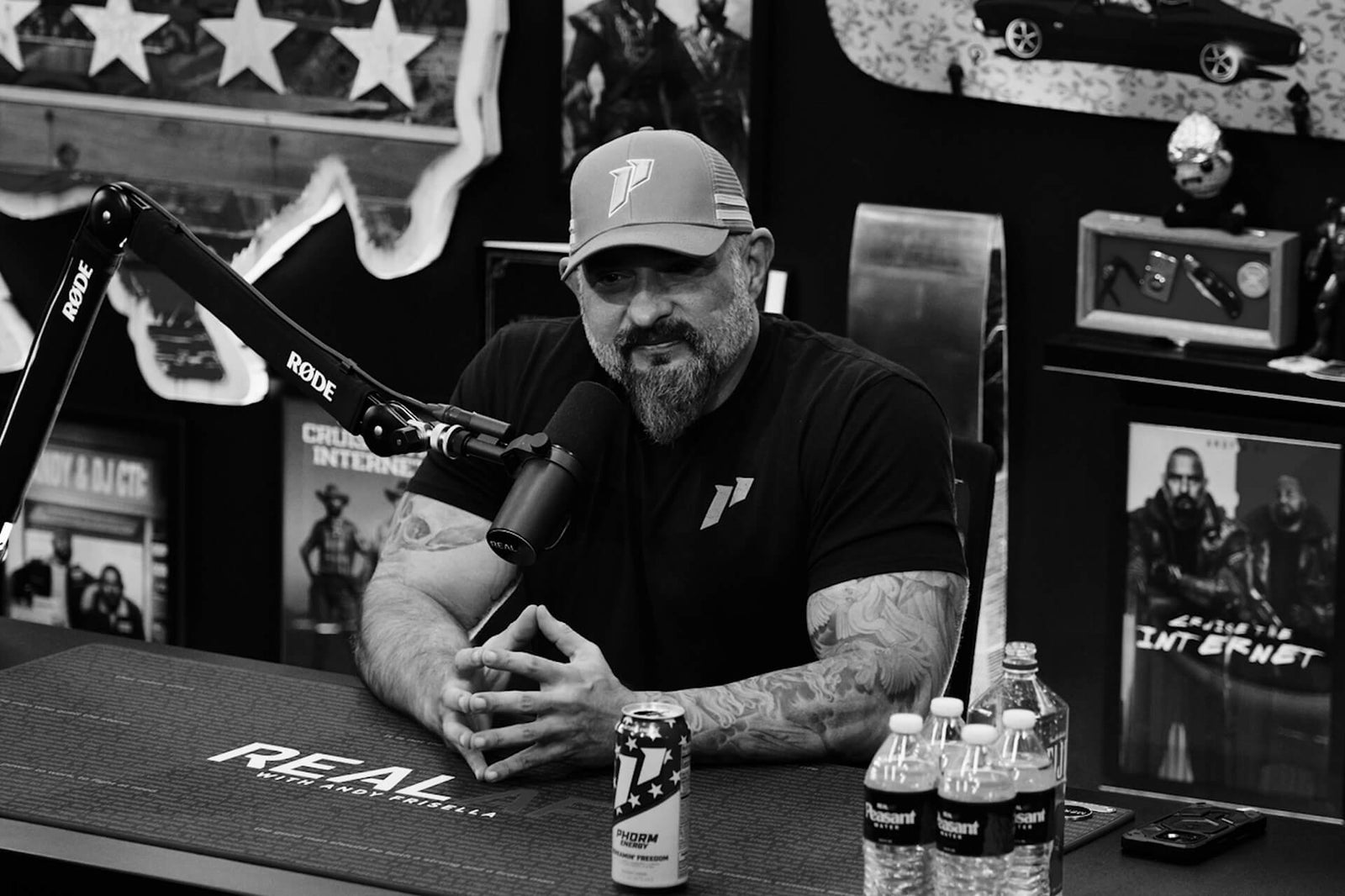 888. Andy, Nathan Graham & DJ CTI: Elon Musk Says Goodbye To President Trump, Viral Video Of Woman Trying To Board Plane With Kangaroo & Cat Escapes From Florida Vet