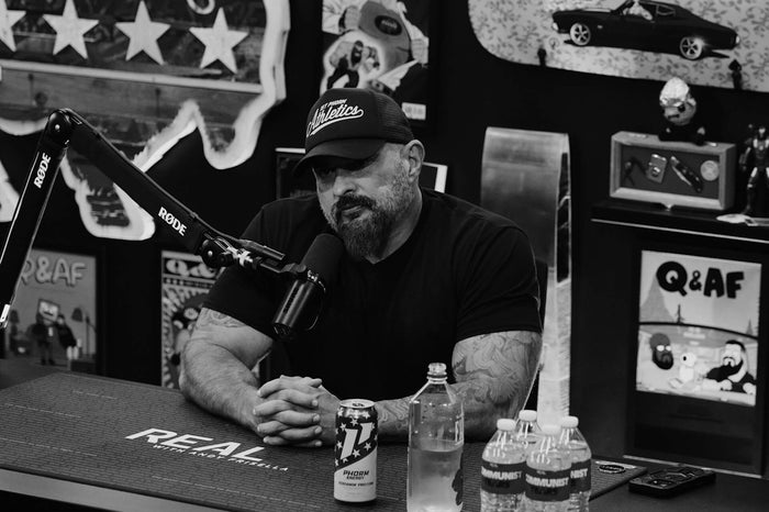 917. Q&AF: Too Late at 38?, Motivating People Through Resistance & Feeling Behind