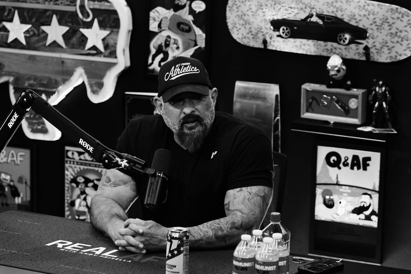 920. Andy & DJ CTI: Trump Banishes Obama & Bush Portraits From Prime White House Spots, Israel Says It Killed An Al Jazeera Reporter & UFC Rights Go To Paramount In $7.7 Billion Deal