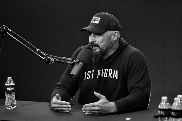 145. Q&AF: The Dichotomy Of Critical Thinking and Vision, Opening First Business & Working With Family & Friends