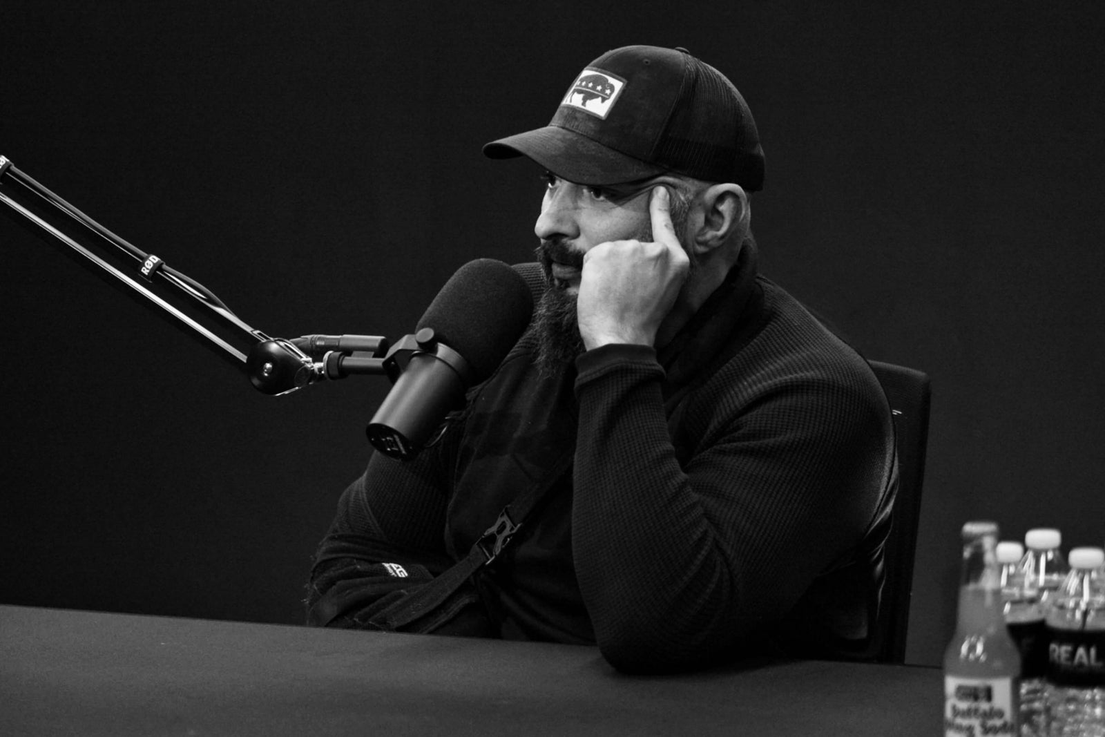 213. Q&AF: #75HARD While Traveling, Advice For Young Adults & Arete For Intrapreneurs